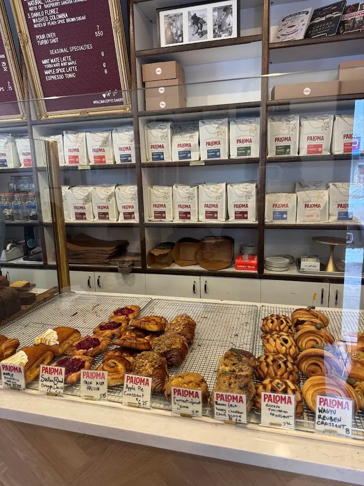 Paloma Coffee & Bakery, Greenpoint detail
