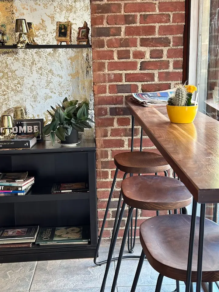 Art Collective Cafe coffee shop in Brooklyn