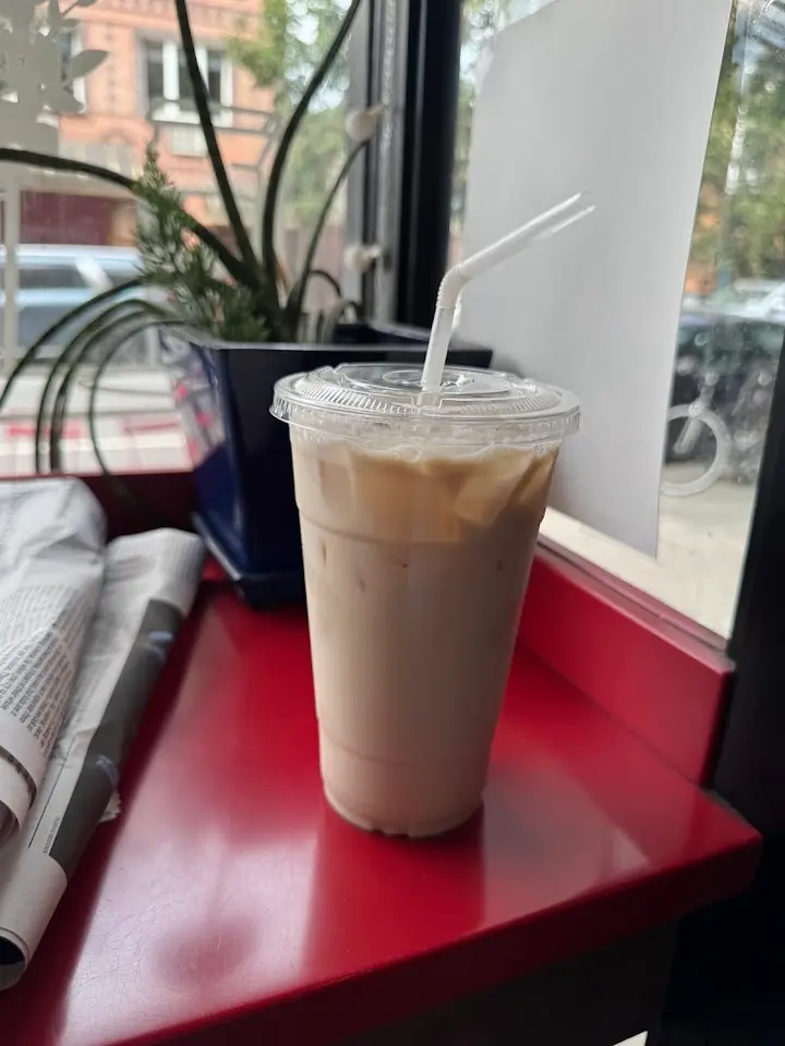 Uro Cafe interior