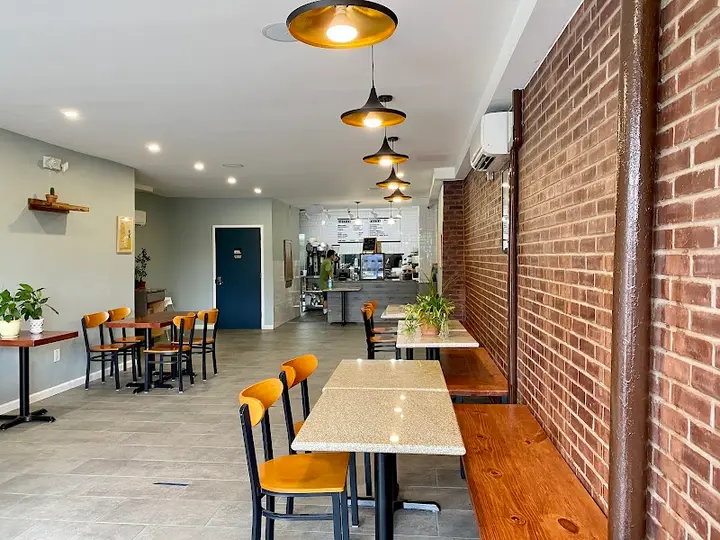 Cafe Nube coffee shop in Brooklyn