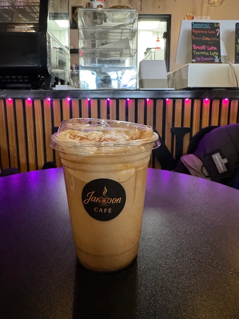 Janooon Cafe 2