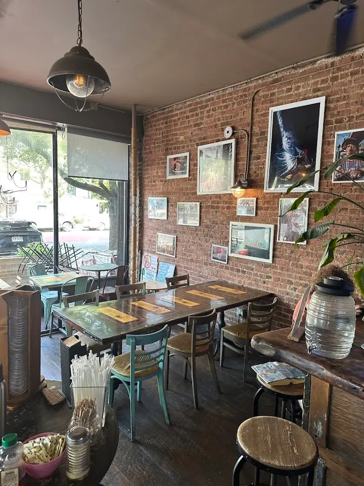 PLG Coffee House and Tavern detail