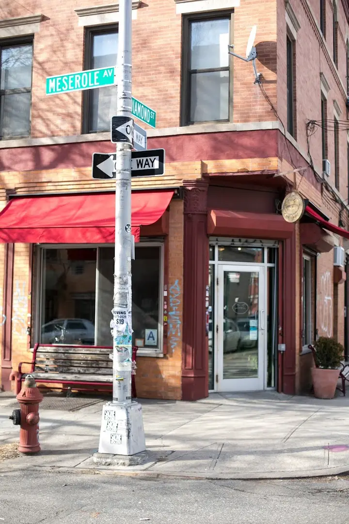Cafe Grumpy coffee shop in Brooklyn