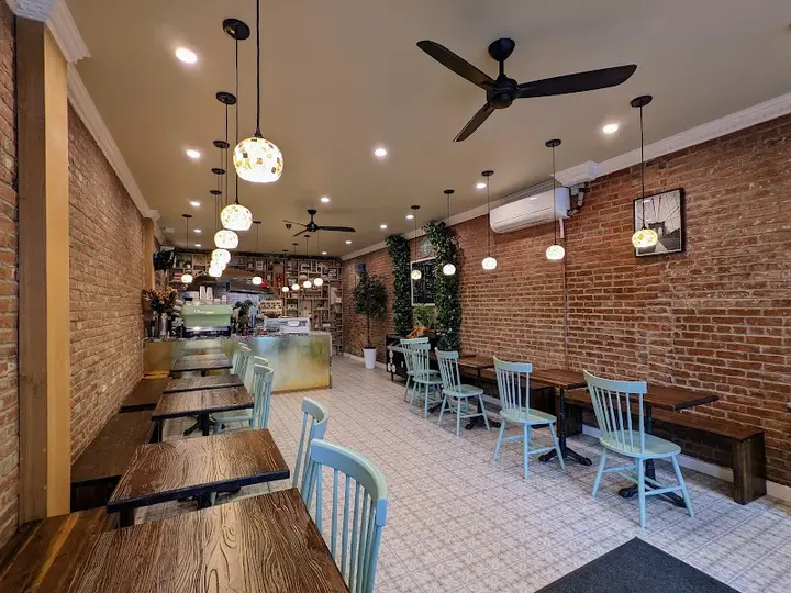 Diem Eatery coffee shop in Brooklyn