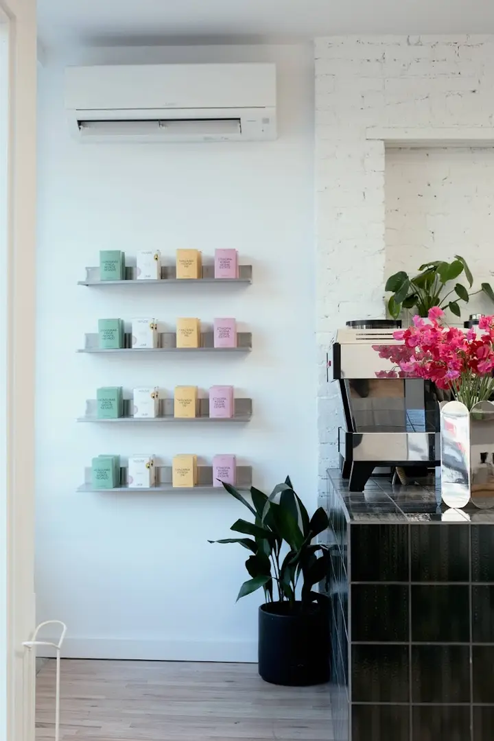 Homecoming coffee shop in Brooklyn