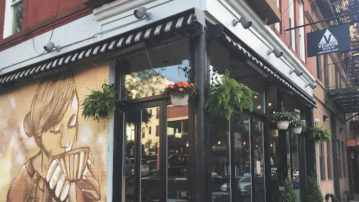 Velvette Brew coffee shop in Brooklyn