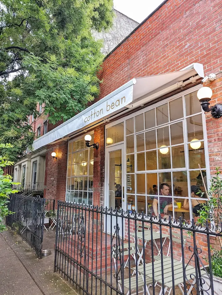 Cafe Cotton Bean coffee shop in Brooklyn