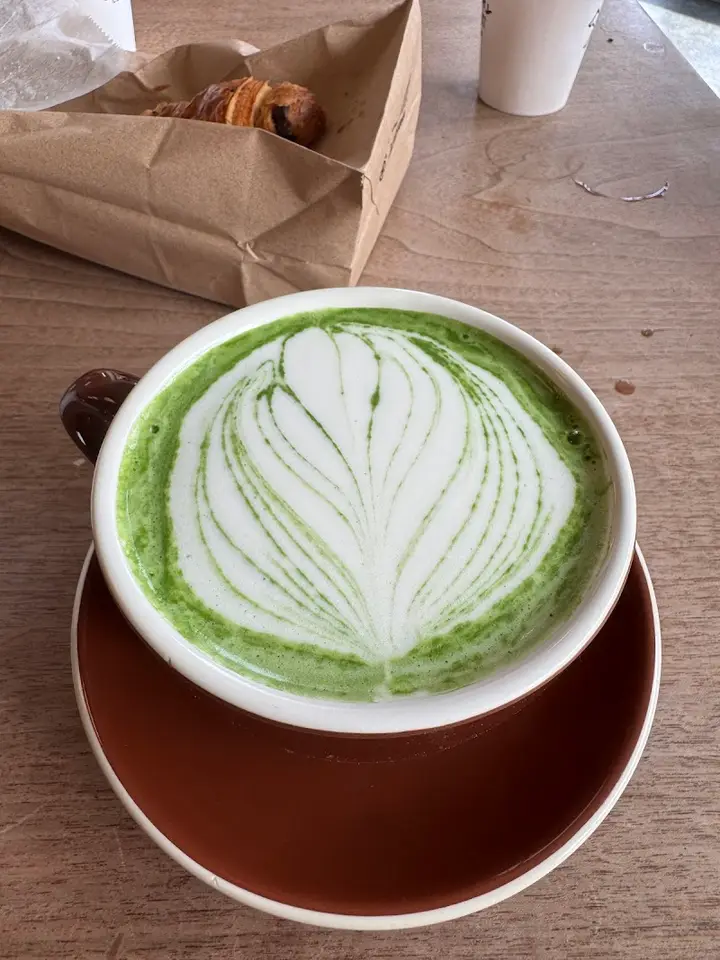 Hungry Ghost Coffee, Park Slope interior