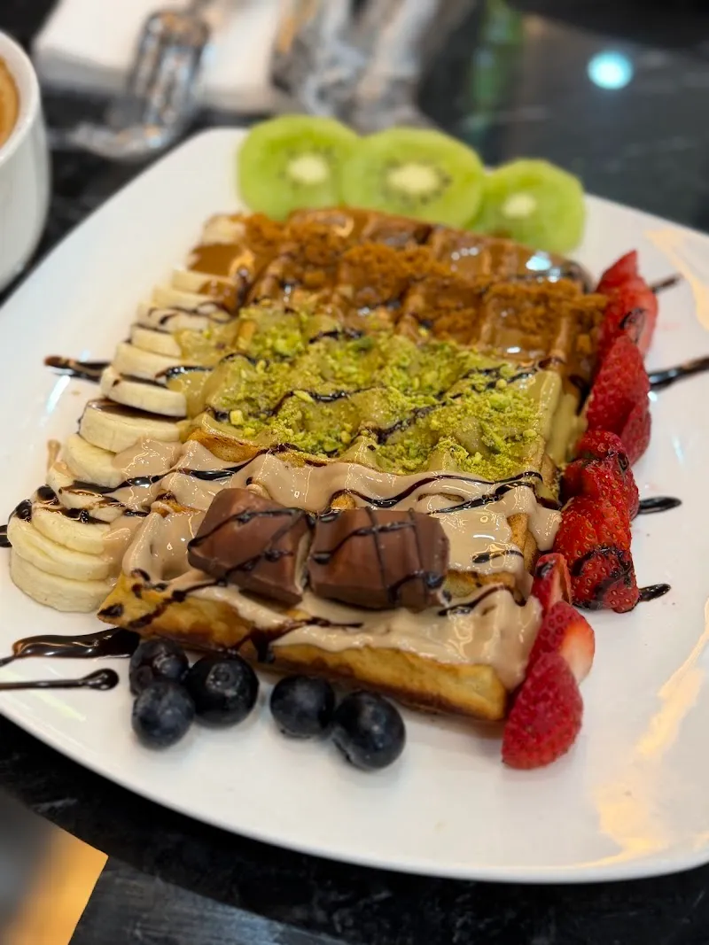 Bora Bora Smoothie Cafe - Brighton Beach 3