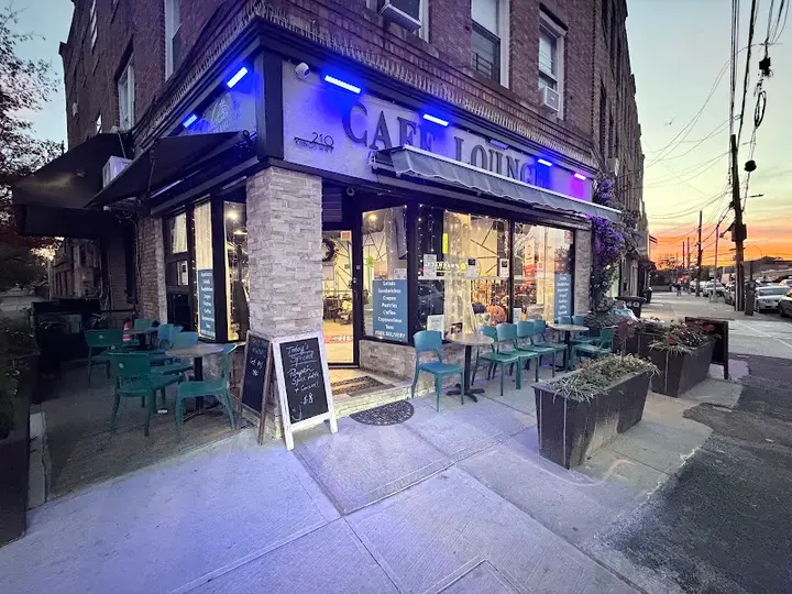Cafe Lounge coffee shop in Brooklyn