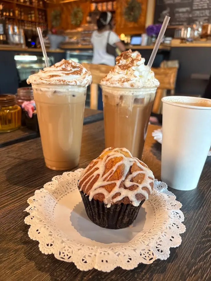 Caffe Cafe interior